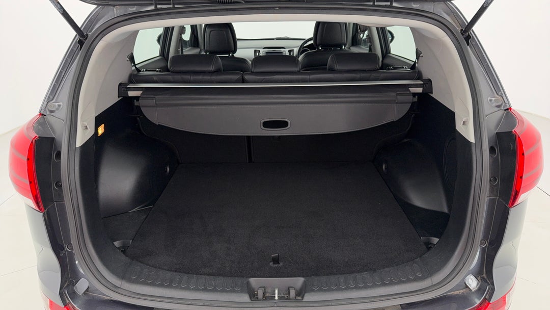 2014 Kia Sportage Sli (AWD), Automatic, 76152 km, Boot Inside View