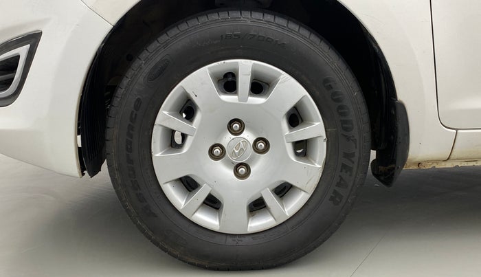 2014 Hyundai i20 MAGNA O 1.2, Petrol, Manual, 52,661 km, Left Front Wheel