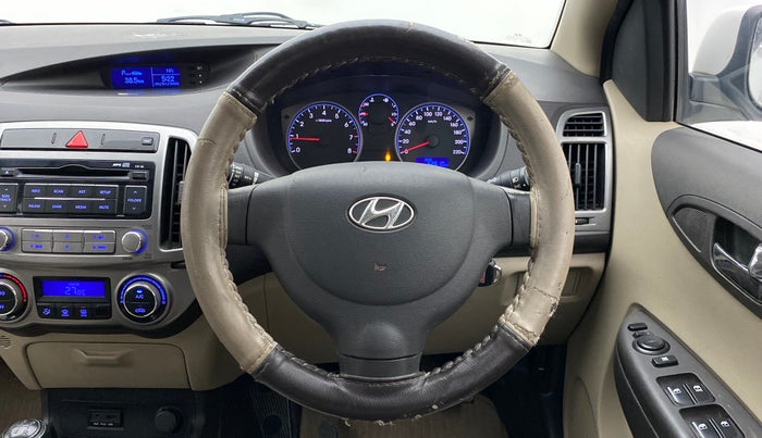 2014 Hyundai i20 MAGNA O 1.2, Petrol, Manual, 52,661 km, Steering Wheel Close Up