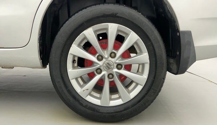2014 Maruti Ertiga ZDI, Diesel, Manual, 93,611 km, Left Rear Wheel