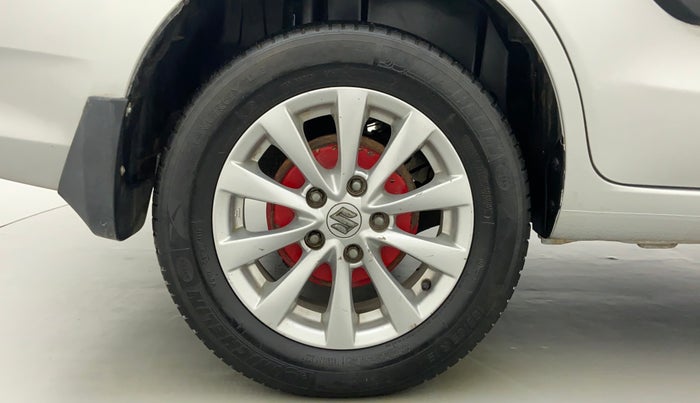 2014 Maruti Ertiga ZDI, Diesel, Manual, 93,611 km, Right Rear Wheel