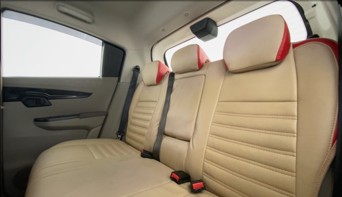 2016 Mahindra Kuv100 K8 D 6 STR, Diesel, Manual, 53,681 km, Right Side Rear Door Cabin