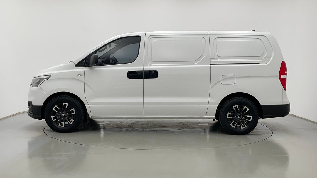 2018 Hyundai Iload 3s Liftback, Automatic, 142829 km, Left Side View