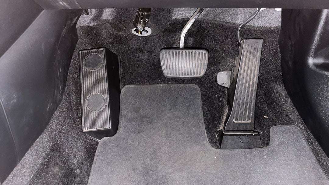 Pedals and Footmat