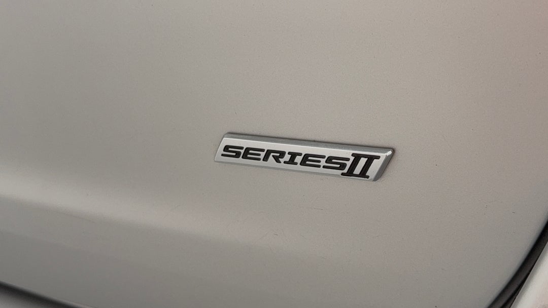 2016 Holden Commodore Sv6 Black Edition, Automatic, 144043 km, Badge (Boot Right Side)