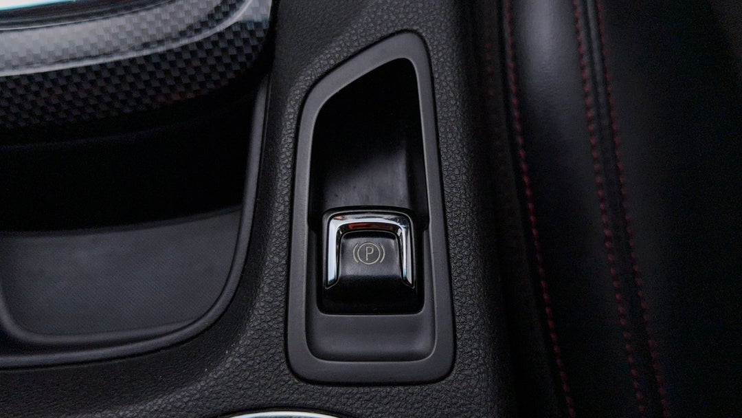 2016 Holden Commodore Sv6 Black Edition, Automatic, 144043 km, Handbrake