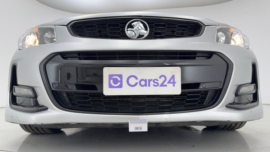 2016 Holden Commodore Sv6 Black Edition, Automatic, 144043 km, Bumper Front Scratch