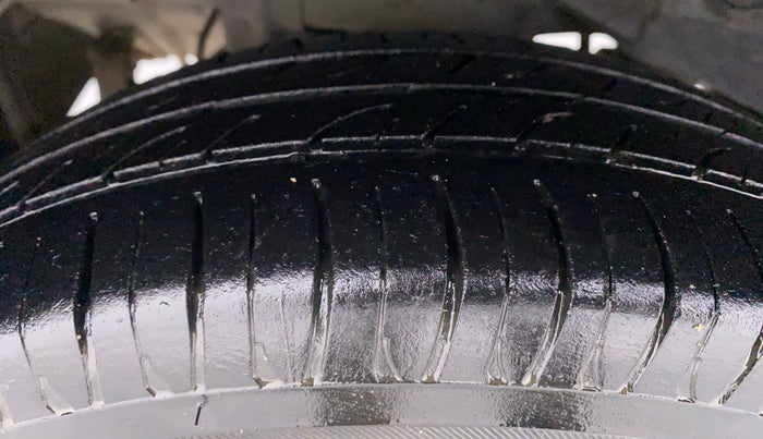 2012 Hyundai Santro Xing GLS, Petrol, Manual, 45,451 km, Right Rear Tyre Tread
