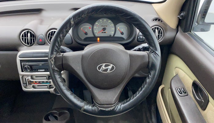 2012 Hyundai Santro Xing GLS, Petrol, Manual, 45,451 km, Steering Wheel Close Up