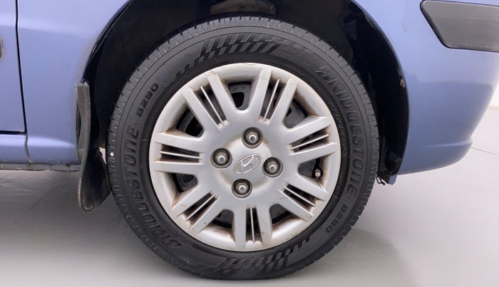 2012 Hyundai Santro Xing GLS, Petrol, Manual, 45,451 km, Right Front Wheel