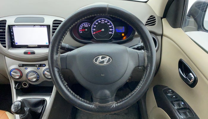 2013 Hyundai i10 MAGNA 1.2 KAPPA2, Petrol, Manual, 34,721 km, Steering Wheel Close Up