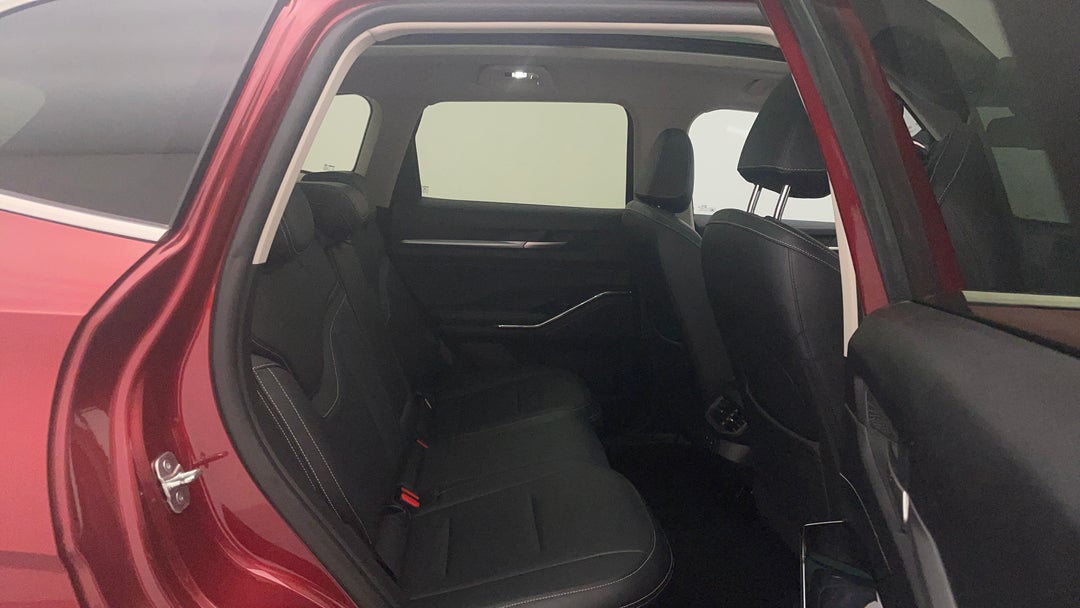 2022 GWM Haval H6 Vanta, Automatic, 29030 km, Right Side Rear Door Cabin View