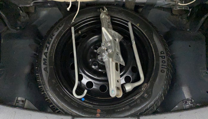 2017 Maruti Wagon R 1.0 VXI, Petrol, Manual, 37,621 km, Spare Tyre