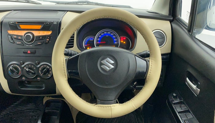 2017 Maruti Wagon R 1.0 VXI, Petrol, Manual, 37,621 km, Steering Wheel Close Up