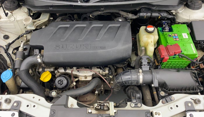 2018 Maruti Swift ZDI AMT, Diesel, Automatic, 60,980 km, Engine Bonet View