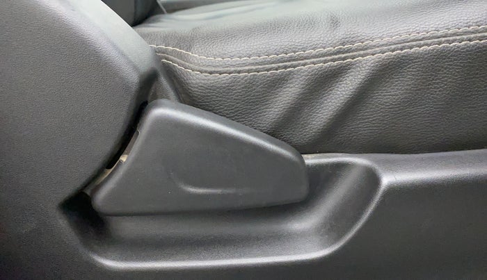 2018 Datsun Redi Go S 1.0 AMT, Petrol, Automatic, 38,225 km, Driver Side Adjustment Panel