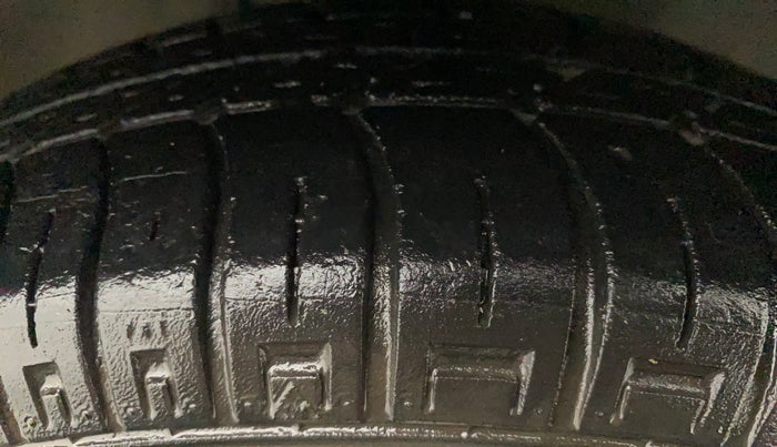 2017 Maruti Alto 800 LXI, Petrol, Manual, 33,094 km, Right Front Tyre Tread