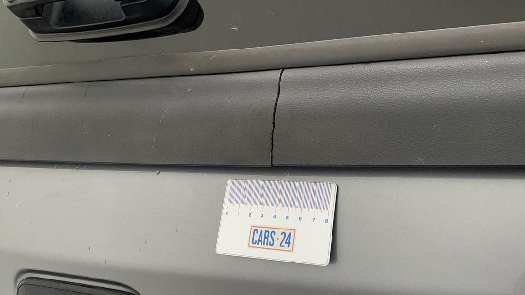 Boot / Tailgate Cover (Ute) Scratch