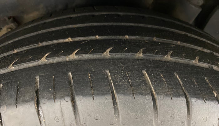 2019 Hyundai Creta 1.4 EX CRDI, Diesel, Manual, 29,301 km, Left Rear Tyre Tread