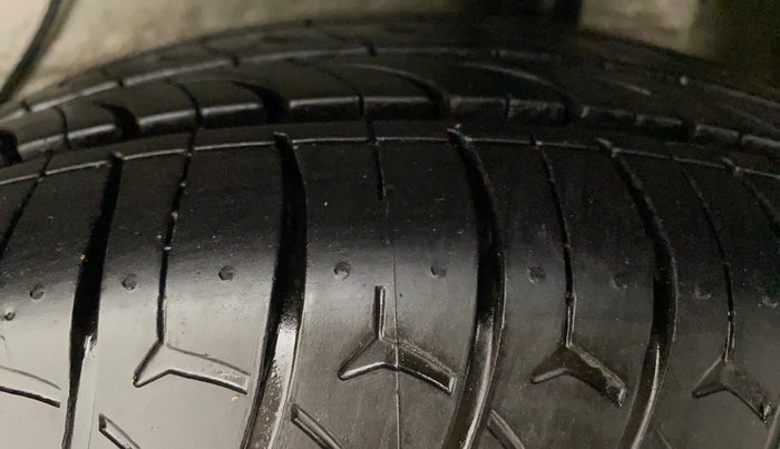 2020 Maruti Celerio VXI CNG, CNG, Manual, 72,995 km, Left Rear Tyre Tread