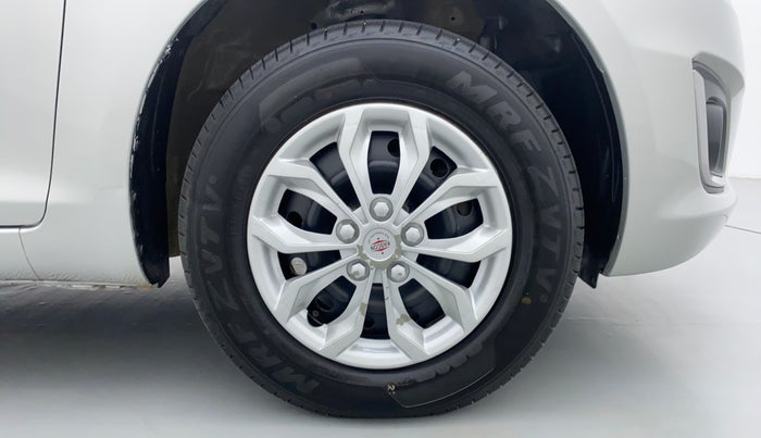 2015 Maruti Swift VDI ABS, Diesel, Manual, 49,764 km, Right Front Wheel