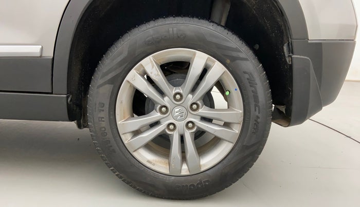 2016 Maruti Vitara Brezza ZDI, Diesel, Manual, 1,01,092 km, Left Rear Wheel