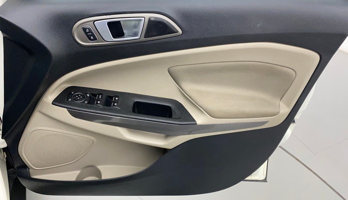 2020 Ford Ecosport TITANIUM + 1.5L PETROL AT, Petrol, Automatic, 39,458 km, Driver Side Door Panels Control
