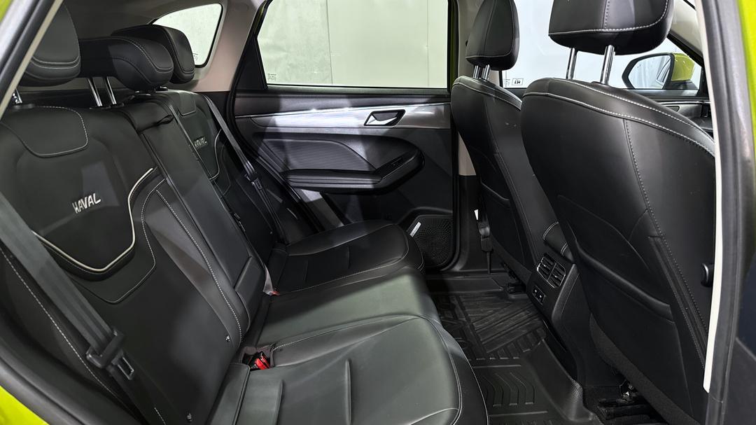 2022 GWM Haval Jolion Ultra, Automatic, 63900 km, Right Side Rear Door Cabin View