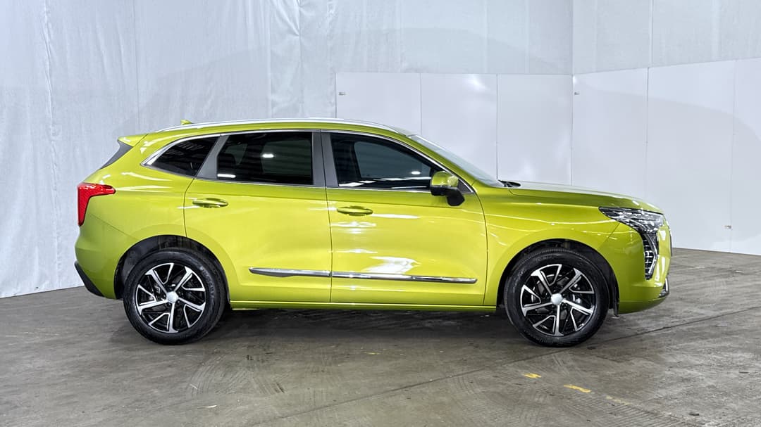 2022 GWM Haval Jolion Ultra, Automatic, 63900 km, Right Side View
