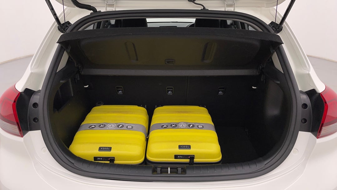 2021 Kia Rio Sport, Manual, 38706 km, Boot Inside View with Luggage