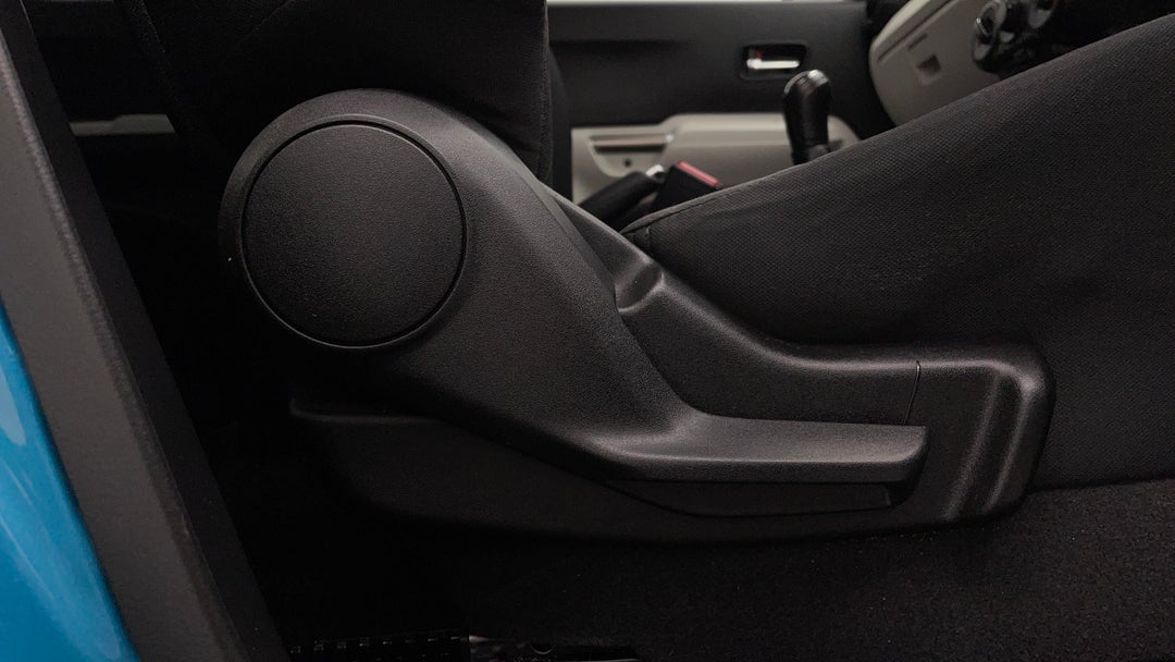 2018 Suzuki Ignis Gl, Manual, 75724 km, Drivers Side Adjustment Panel