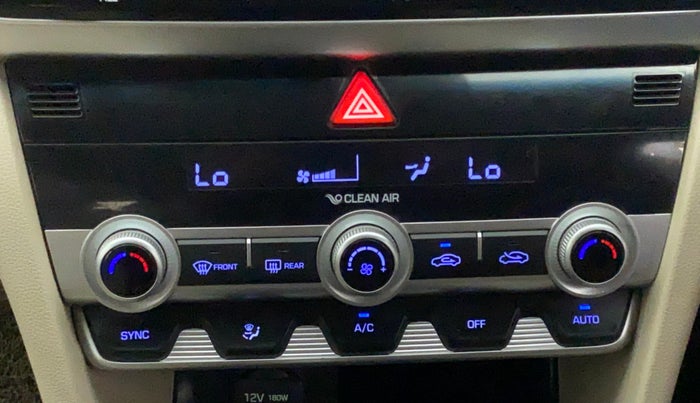 2020 Hyundai New Elantra 1.5 SX (O) AT DIESEL, Diesel, Automatic, 47,604 km, Automatic Climate Control