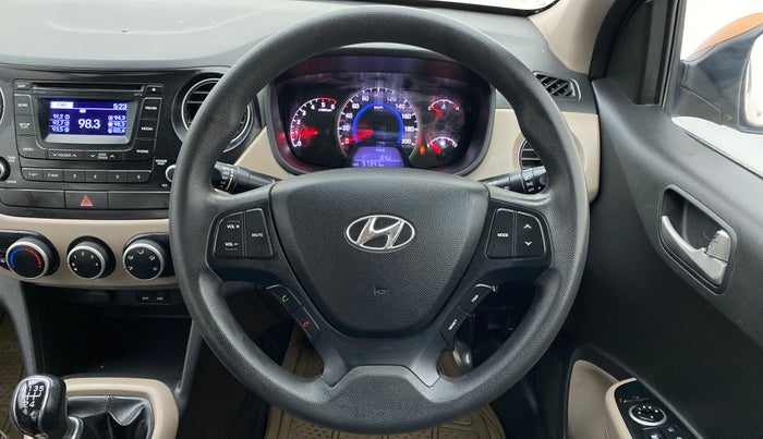 2015 Hyundai Grand i10 SPORTZ 1.1 CRDI, Diesel, Manual, 57,671 km, Steering Wheel Close Up