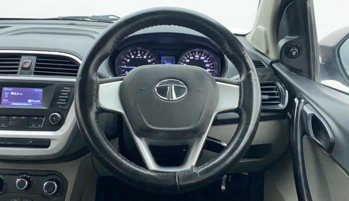 2017 Tata Tiago XT 1.2 REVOTRON, Petrol, Manual, 66,523 km, Steering Wheel Close Up
