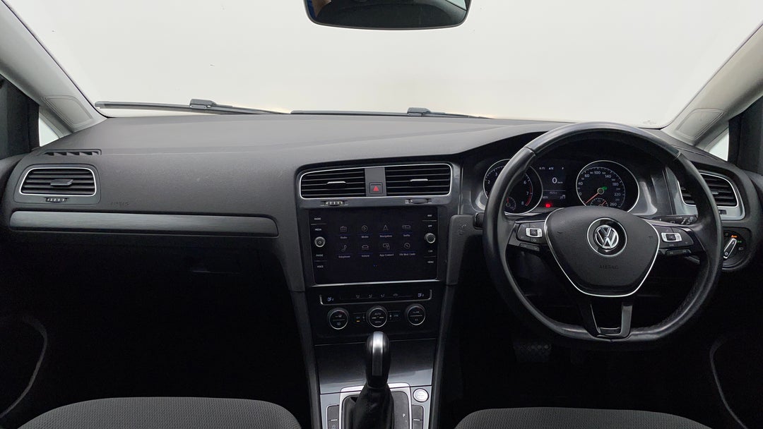 2020 Volkswagen Golf 110 Tsi Comfortline, Automatic, 92020 km, Dashboard View