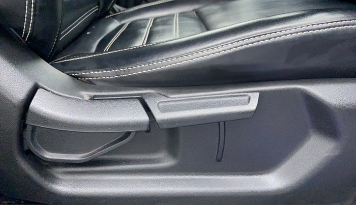 2020 Hyundai VENUE 1.0 turbo GDI IMT SX O, Petrol, Manual, 15,030 km, Driver Side Adjustment Panel