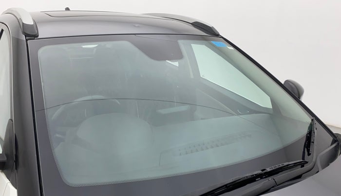 2021 Tata NEXON XZA PLUS SUNROOF PETROL, Petrol, Automatic, 9,473 km, Front windshield - Minor spot on windshield