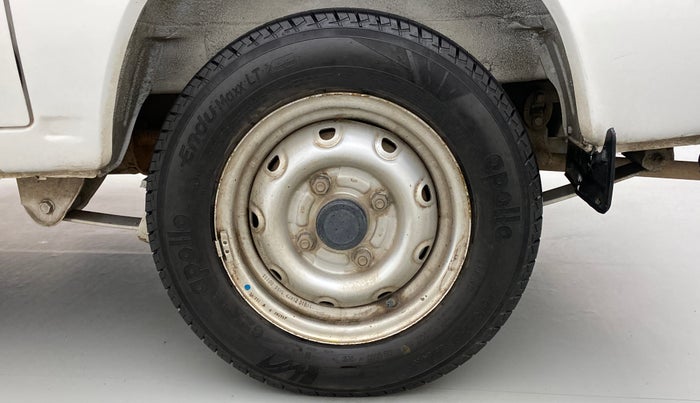 2011 Maruti OMNI E 8 STR, Petrol, Manual, 65,899 km, Left Rear Wheel
