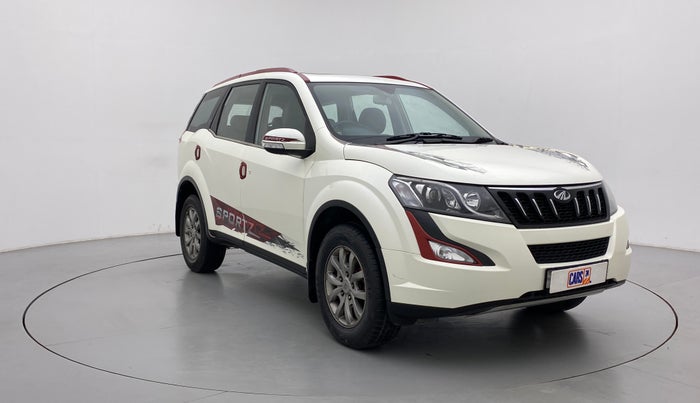2017 Mahindra XUV500 W10 AT, Diesel, Automatic, 79,656 km, Right Front Diagonal