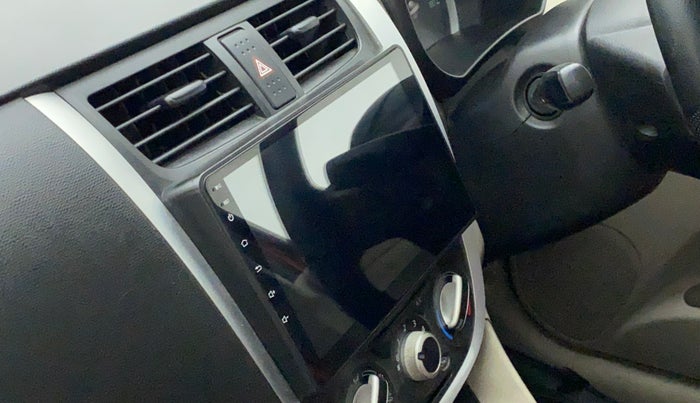 2018 Maruti Celerio VXI CNG, CNG, Manual, 98,623 km, Infotainment system - Reverse camera not working