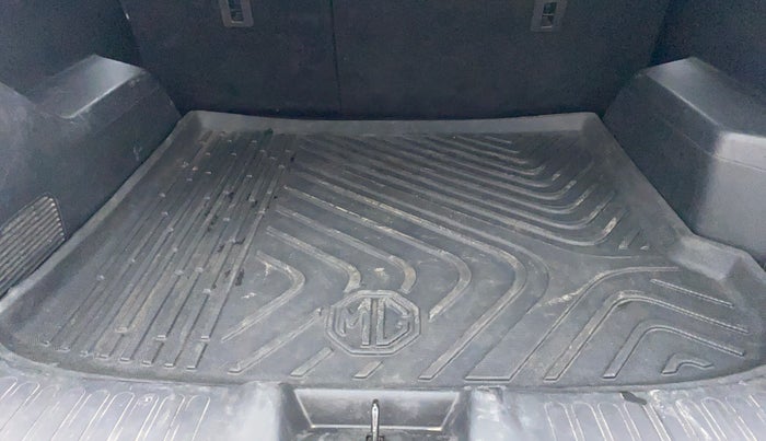 2019 MG HECTOR SHARP DCT PETROL, Petrol, Automatic, 41,877 km, Boot Inside