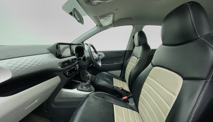 2020 Hyundai GRAND I10 NIOS SPORTZ 1.2 AT, Petrol, Automatic, 22,646 km, Right Side Front Door Cabin