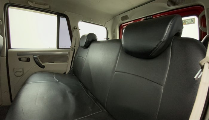 2018 Mahindra Scorpio S5, Diesel, Manual, 94,899 km, Right Side Rear Door Cabin