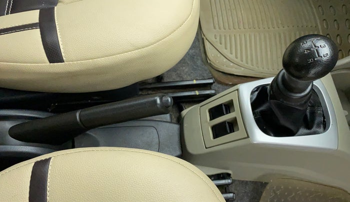 2016 Maruti Alto K10 VXI P, Petrol, Manual, 83,597 km, Gear Lever