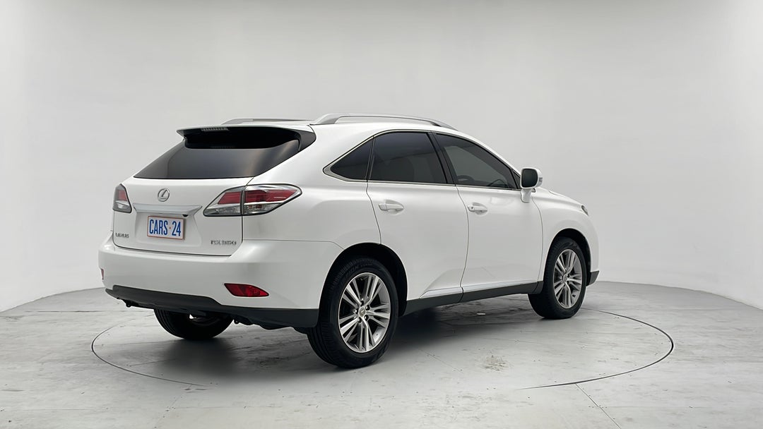 Right Back Diagonal (45- Degree) View