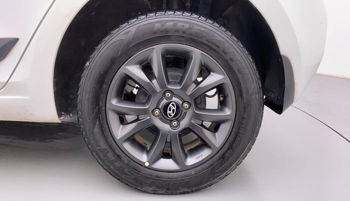 2018 Hyundai Elite i20 ASTA 1.2, Petrol, Manual, 29,647 km, Left Rear Wheel