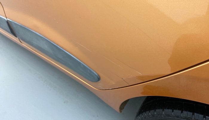 2013 Hyundai Grand i10 SPORTZ 1.2 KAPPA VTVT, Petrol, Manual, 67,372 km, Rear left door - Slightly dented