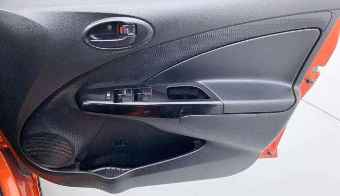 2015 Toyota Etios CROSS 1.4 GD, Diesel, Manual, 60,444 km, Driver Side Door Panels Control