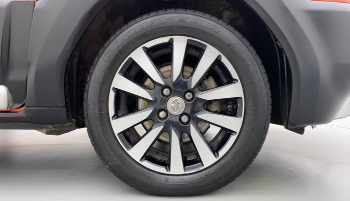 2015 Toyota Etios CROSS 1.4 GD, Diesel, Manual, 60,444 km, Right Front Wheel