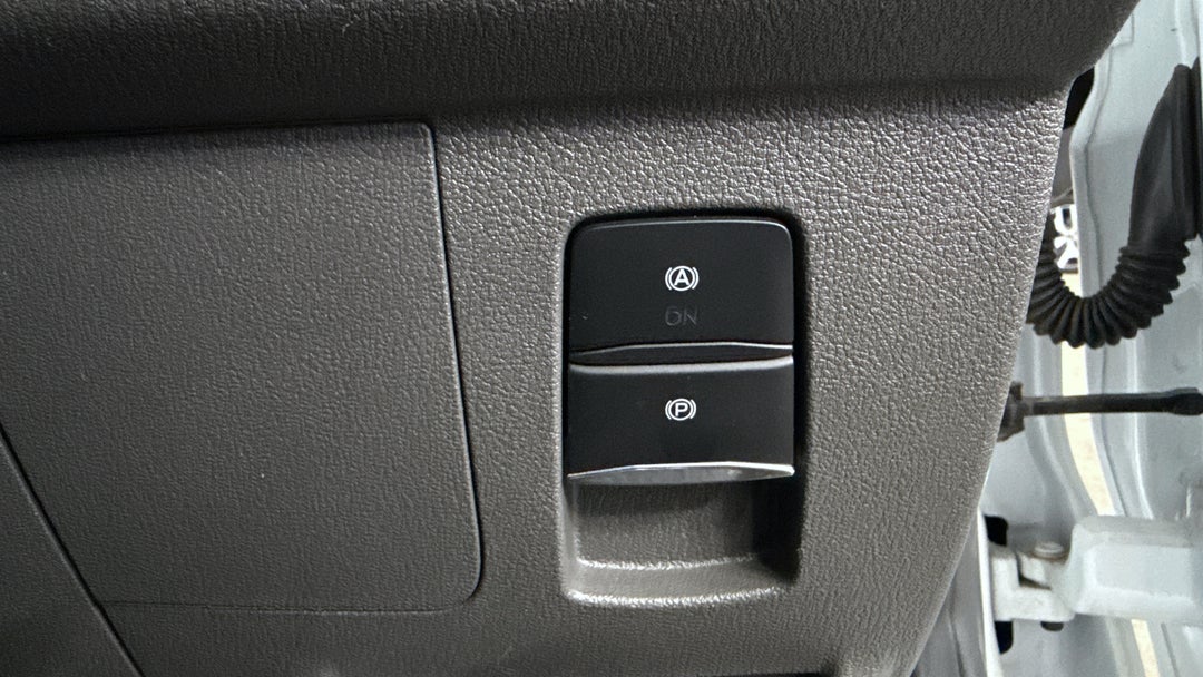 2024 Ford Transit 350l Lwb (RWD) Srw, Automatic, 13672 km, Handbrake